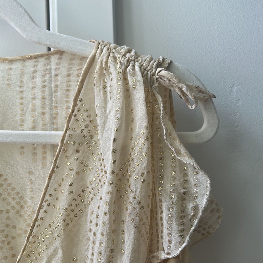 Flowy beige blouse - Picture 3 of 6